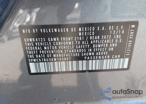 2019 Volkswagen Jetta 1.4T R-Line/1.4T S/1.4T Se z USA, uszkodzony, nr VIN 3VWC57BU3KM143867